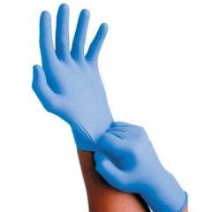 Nitril handschoenen dragen tegen Corona virus